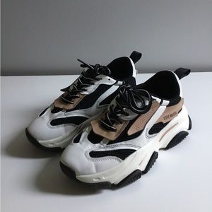 Steve Madden Possession sneakers, black/tan. Women’s size 8.